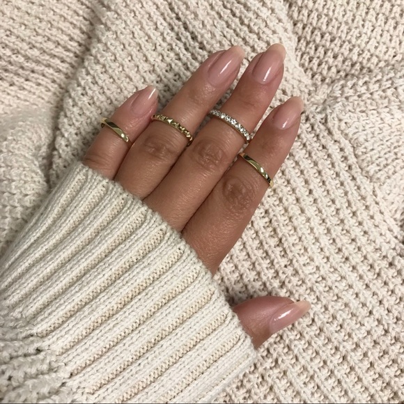 🆕 Ring Set - Picture 3 of 5